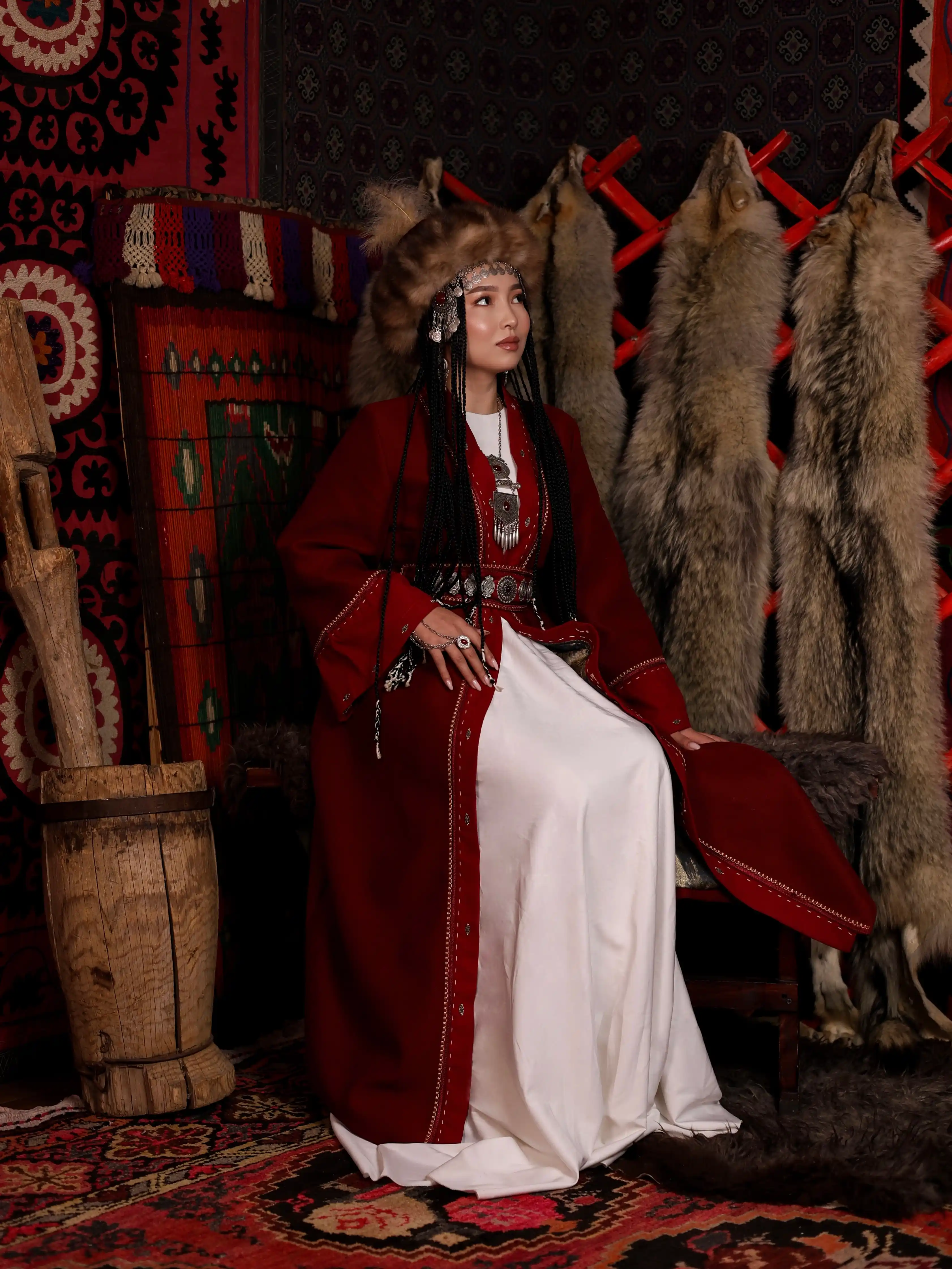 Жеке образдар үчүн — этно кийим ижарасы